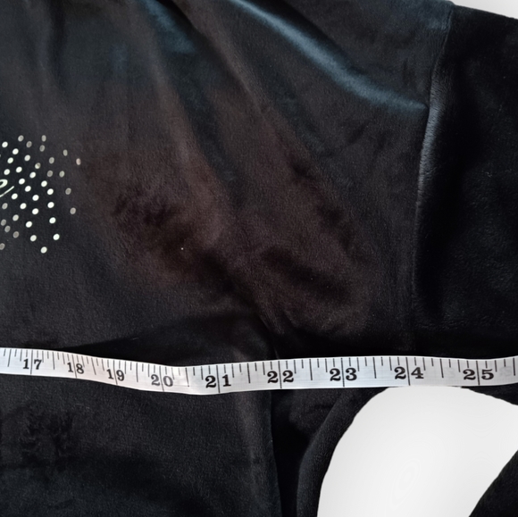 Juicy Couture Black velvet Cropped Hoodie pullover large - Picture 7 of 9